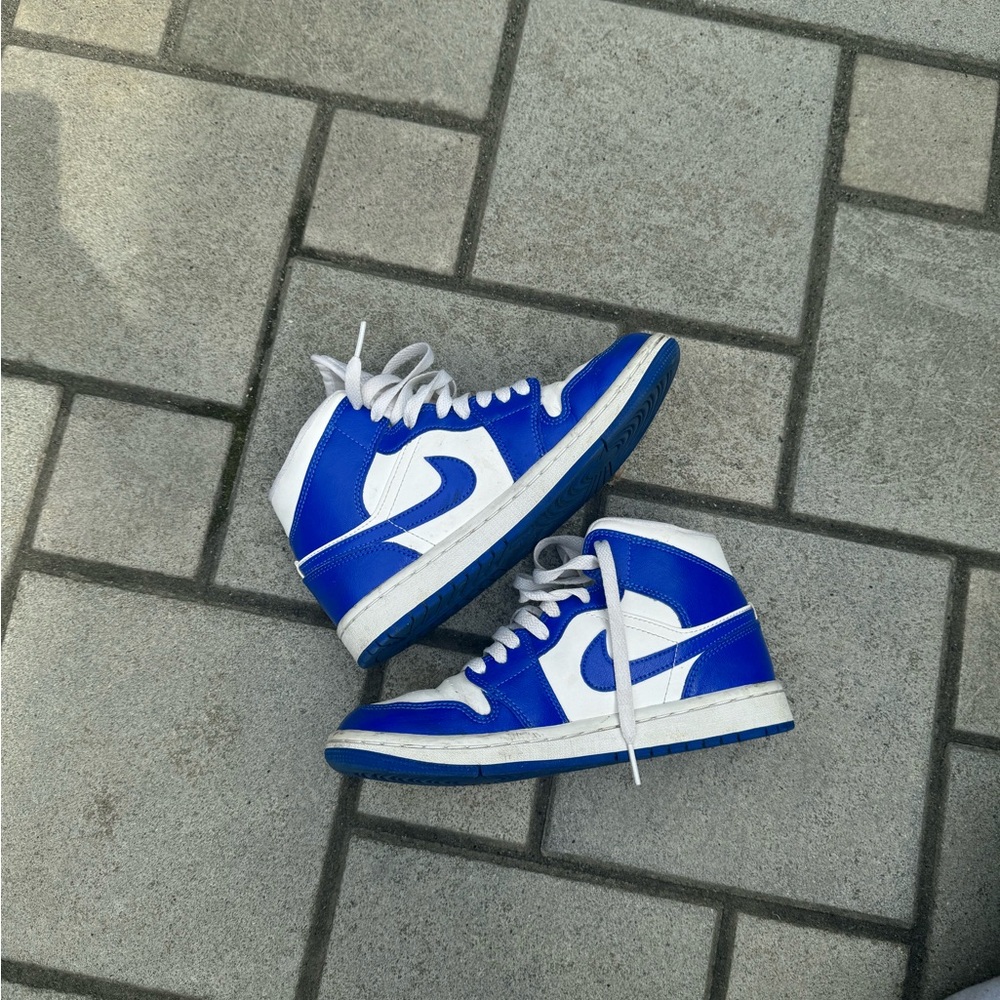 Nike Blue and White Women's Sneakers